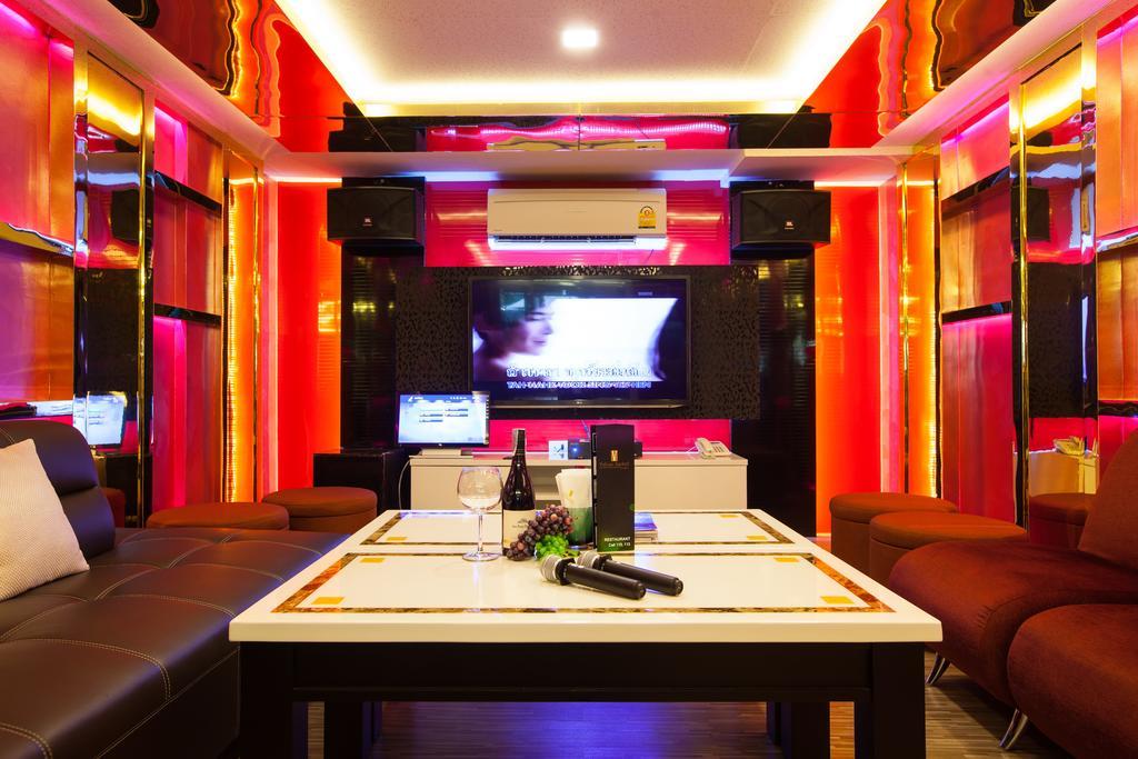 Vabua Asotel Bangkok Extérieur photo