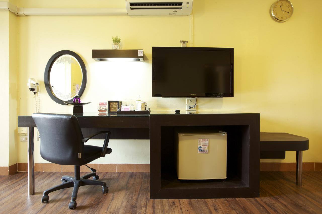 Vabua Asotel Bangkok Extérieur photo